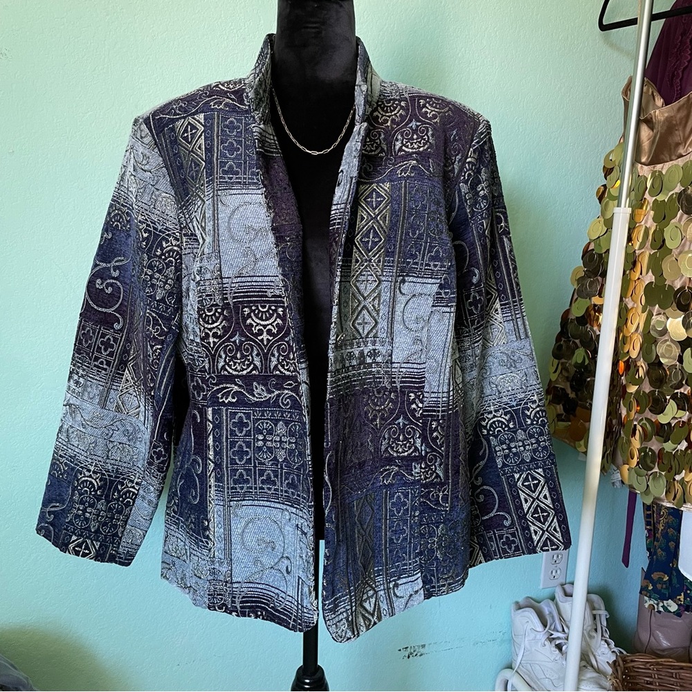 Cute vintage embroidered jacket